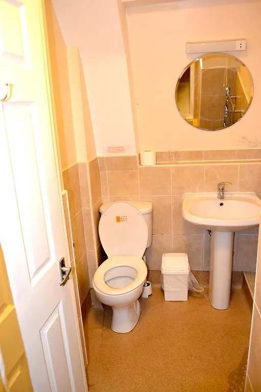 The Avenue Bed And Breakfast Newcastle upon Tyne Bed & Breakfast