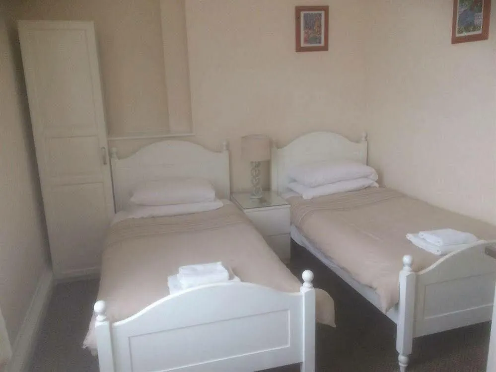 The Avenue Bed And Breakfast Newcastle upon Tyne Bed & Breakfast